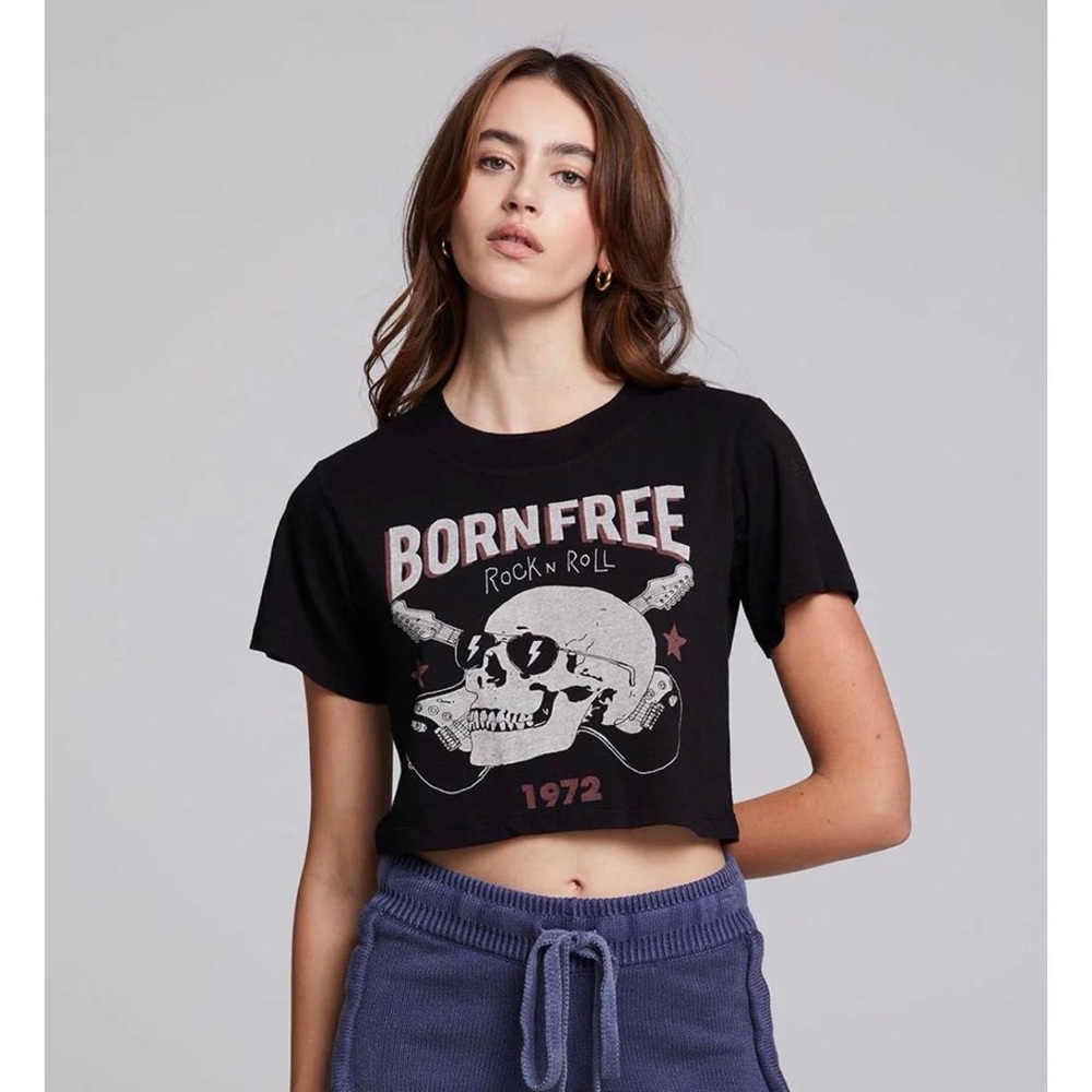 Chaser Black Skull Graphic Crop Top